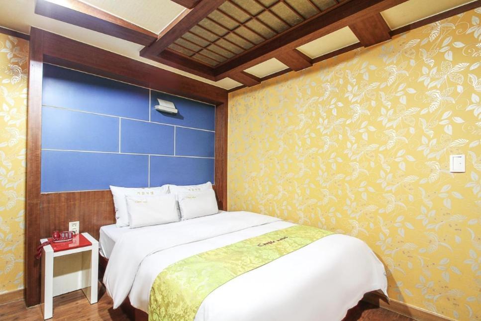 Couple Motel Seul Esterno foto