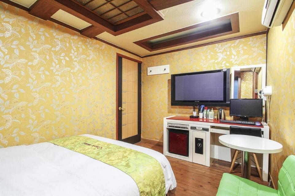 Couple Motel Seul Esterno foto